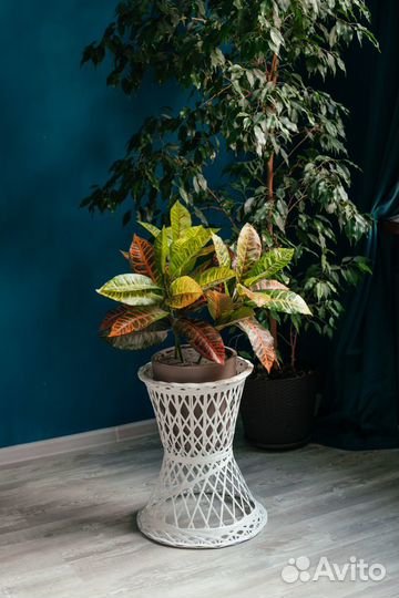 Подставка для цветов 