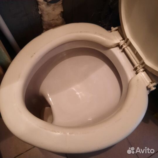 Унитаз с бачком бу