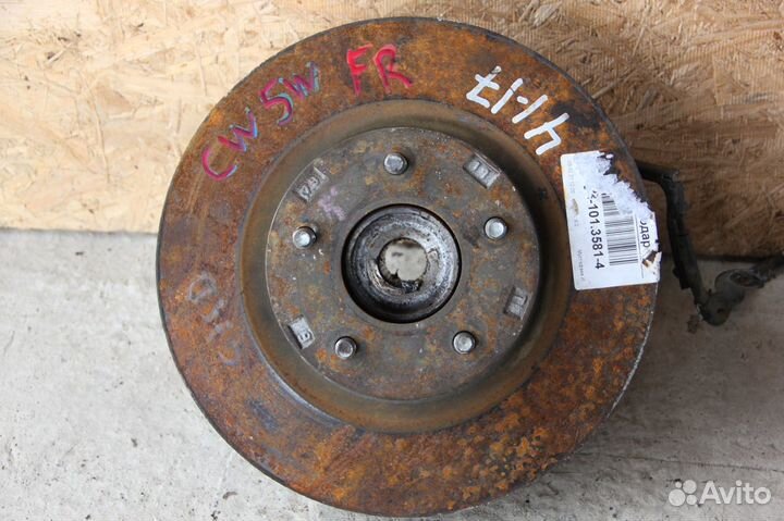 Кулак со ступицей и диском Митсубиси Оутлендер