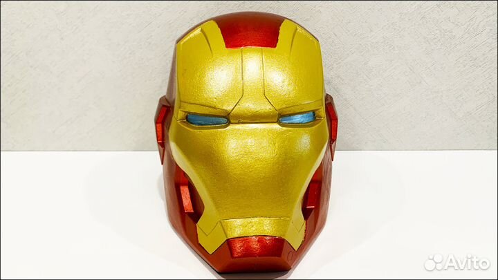 Гипсовый сувенир. Шлем «Железного человека»