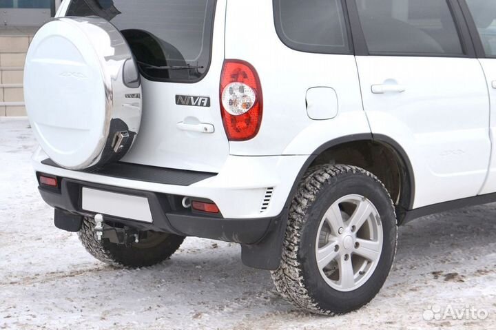Фаркоп Chevrolet niva с 2009 - съемный квадрат
