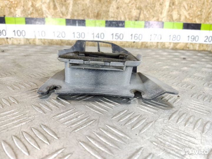 Воздухозаборник Bmw 7 e66 2001-2008