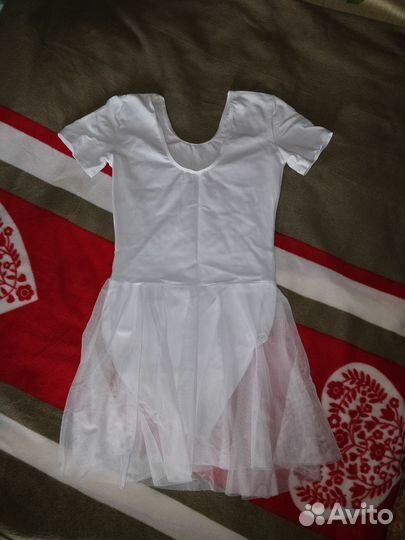 Купальник гимнастический новый 146