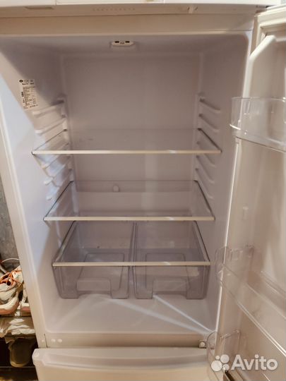 Холодильник бирюса 151
