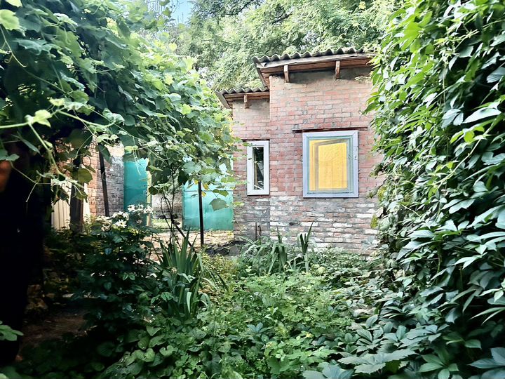 2-к. квартира, 40 м², 1/1 эт.