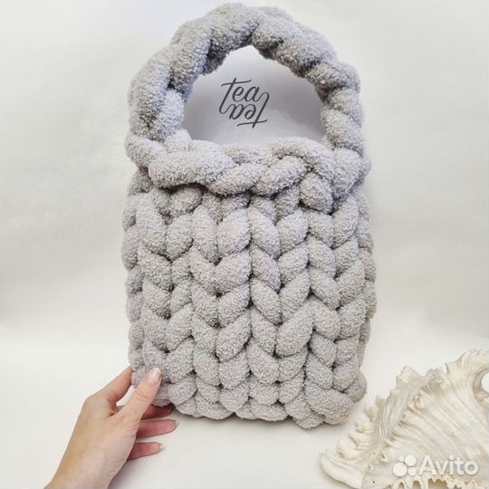 Вязаная сумка из толстой пряжи