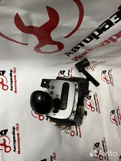 Селектор АКПП на Subaru Tribeca b9