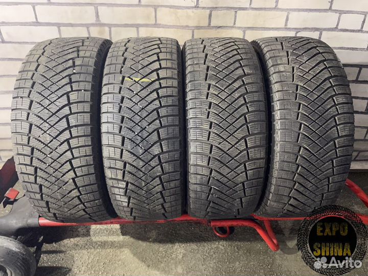 Pirelli Ice Zero FR 245/45 R18