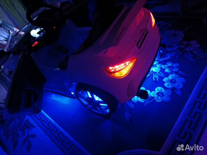 Электромобиль