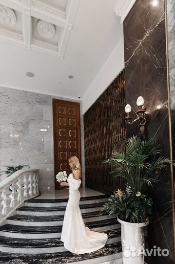 Свадебное платье 42