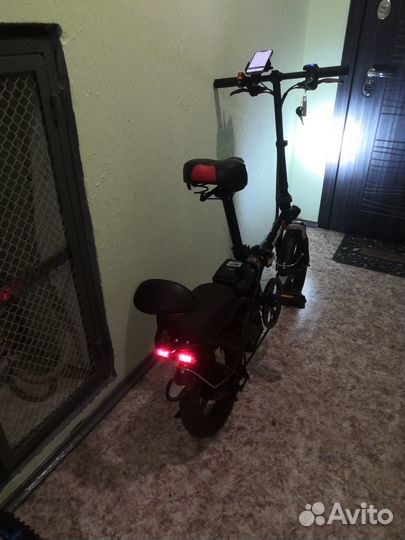 Электровелосипед E-baik iconbit K-202