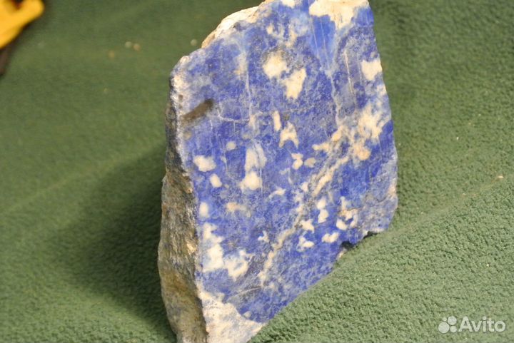 Лазурит, поделочный камень