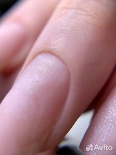 Маникюр педикюр