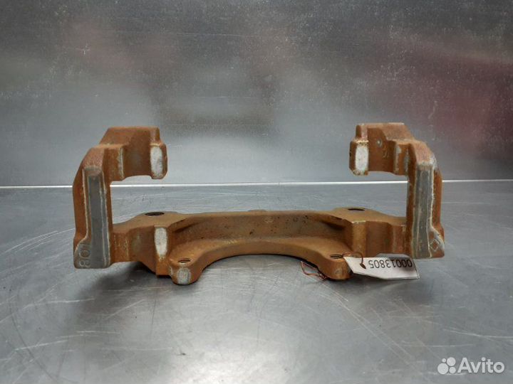 Скоба суппорта переднего Audi A4 B8 2007-2015