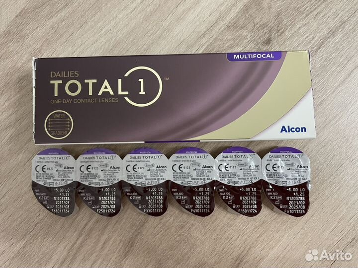 Контактные линзы Alcon Dailies Total1 Multifocal