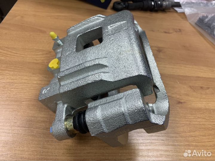 Суппорт передний прав Great Wall Hover H3 H5 Safe