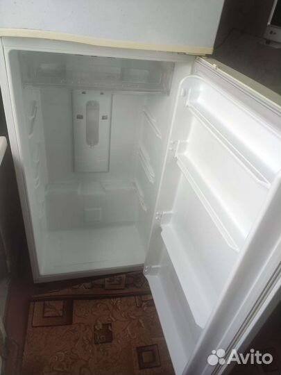 Холодильник daewoo