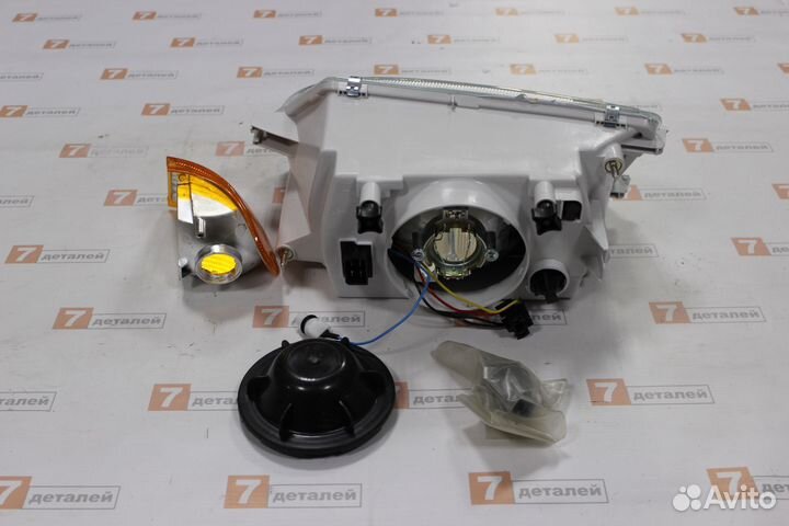 Фара Ваз 2113 2114 желтый поворотник Новая правая