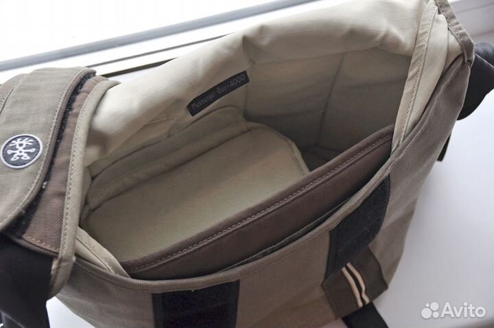 Crumpler Messenger 4000 - для зеркалки
