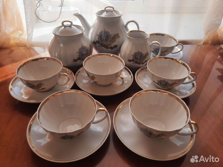 Чайный сервиз 65 лет Победы дулево