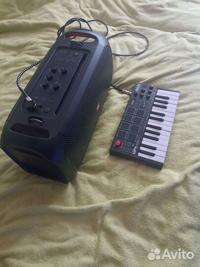 Портативная колонка jbl оригинал