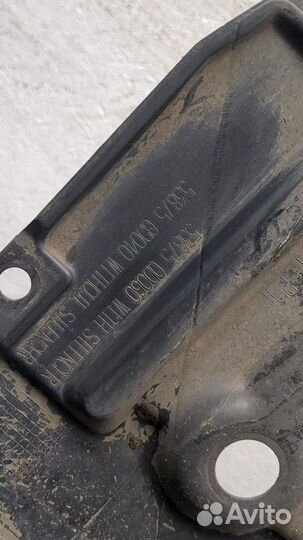 Защита арок (подкрылок) Toyota Yaris, 2006