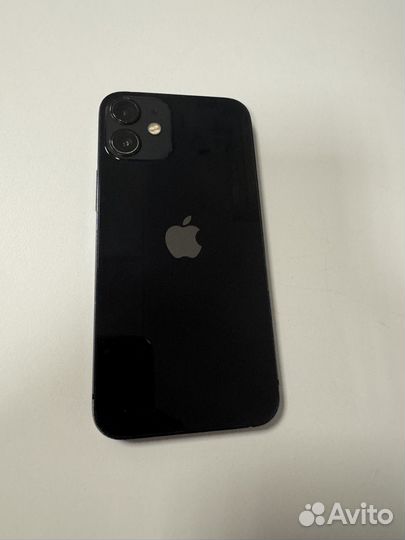 iPhone 12 mini, 64 ГБ