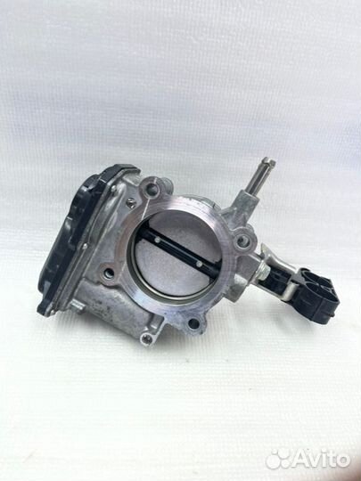 Дроссельная заслонка Toyota Camry V70 2arfe 2500CC