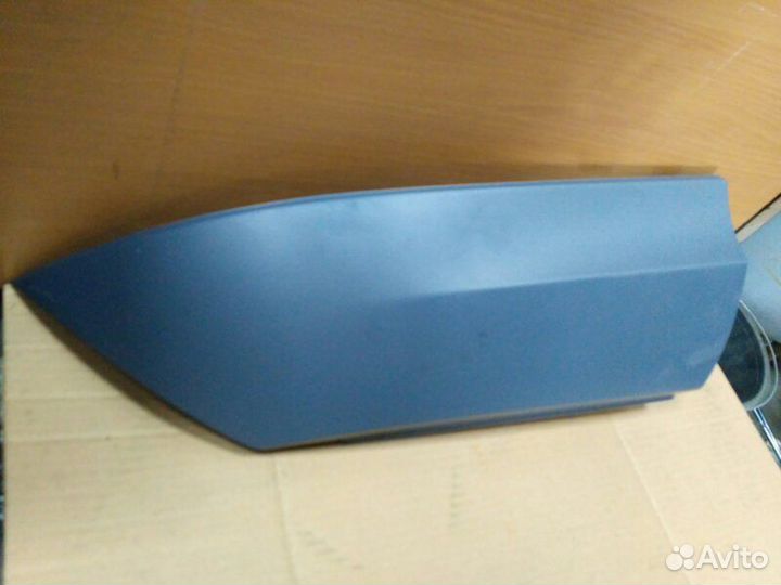 Накладка бампера задняя правая Mercedes-Benz