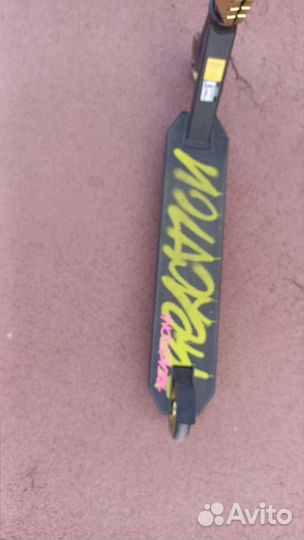 Трюковой самокат