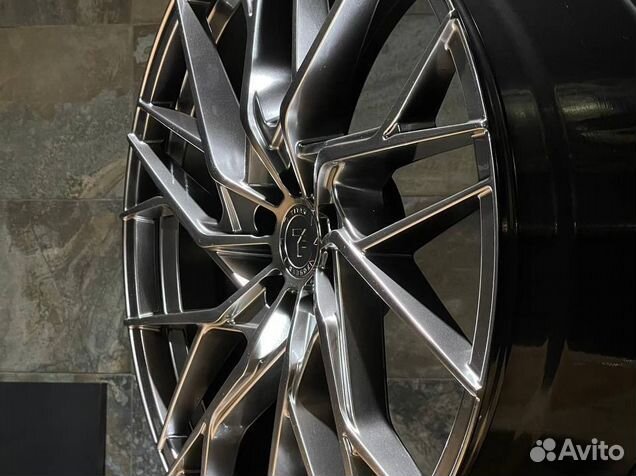 Новые литые диски R18 5x112