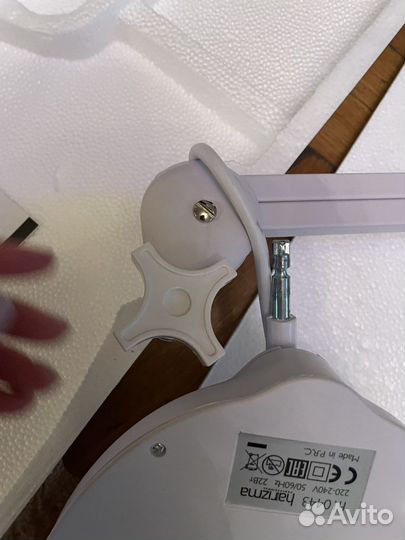 Лампа лупа для косметолога