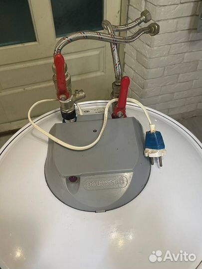 Водонагреватель накопительный Thermex100s бу