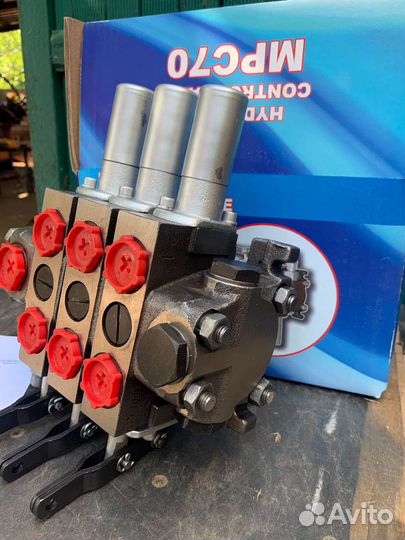 Гидрораспределитель мрс 70.4/1.рн.111