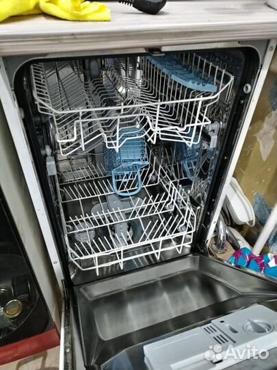 Посудомоечная машина indesit
