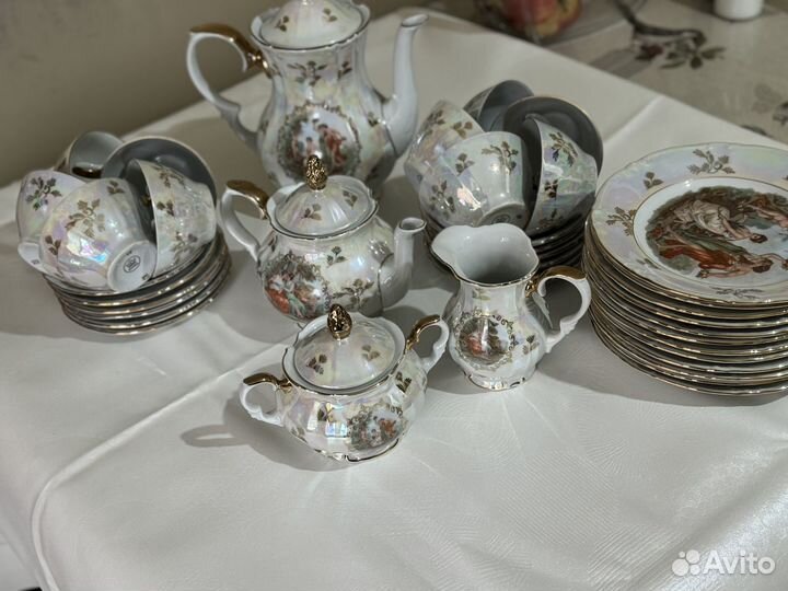 Мадонна,ГДР,чайный сервиз,не пользовались