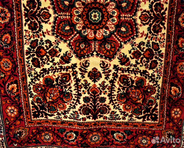 Ковер шерстяной