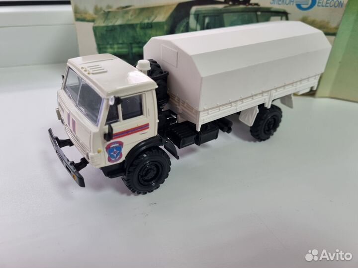 Модель грузовика кама3-4326 1:43
