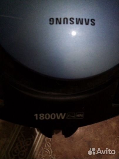 Пылесос Samsung 1800 на з/п