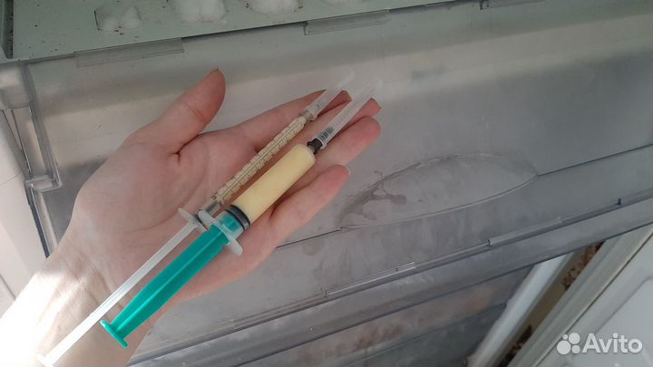 Продаётся пчелиное маточное молочко