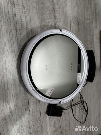 Робот пылесос ilife v50