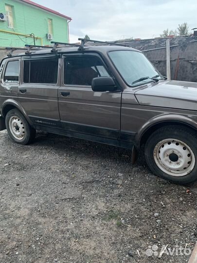 LADA 4x4 (Нива) 1.7 МТ, 2019, 100 000 км