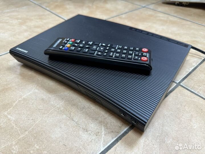 Samsung BD-J5500 Blu-Ray-Проигрыватель дисков