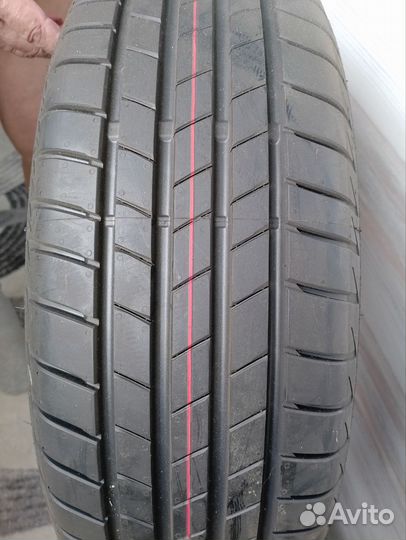 Bridgestone Turanza T005 185/65 R15