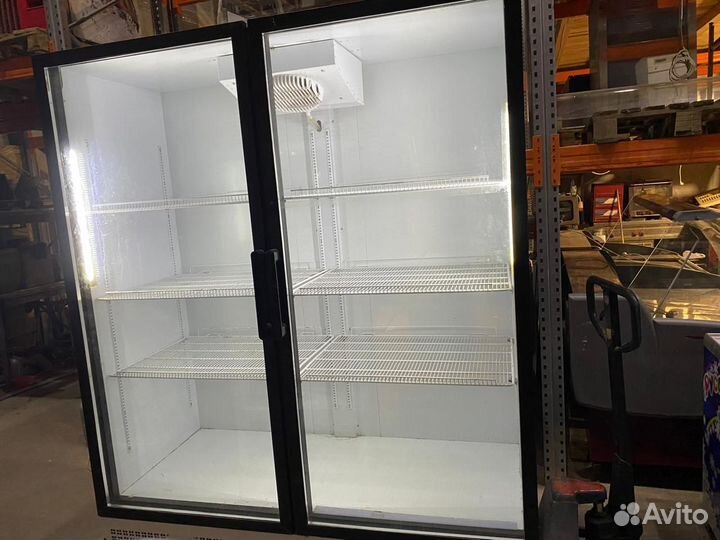 Холодильный шкаф