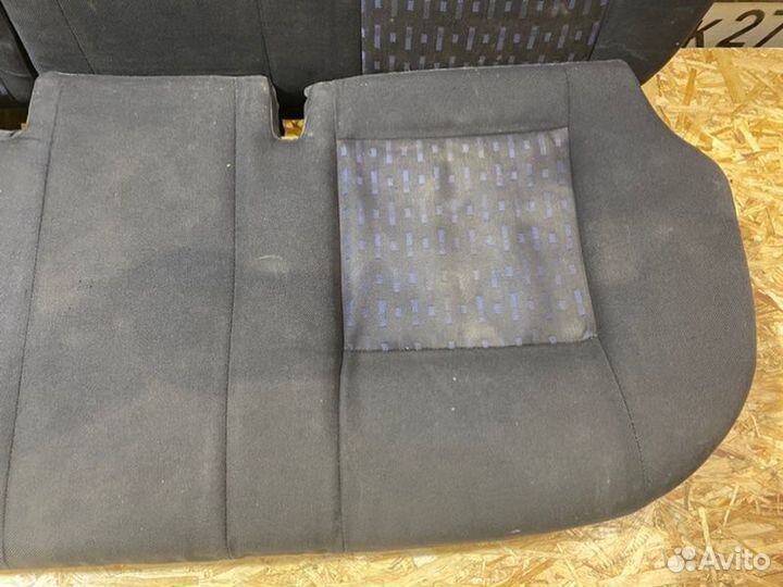 Задний диван Ford Mondeo 3 2002