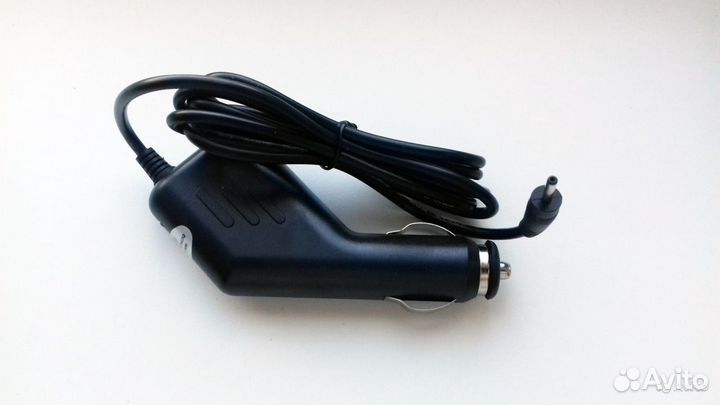 Автомобильная зарядка 5V 2A, 2.5x0.7, провод