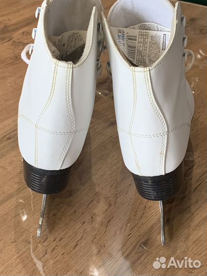 Коньки фигурные