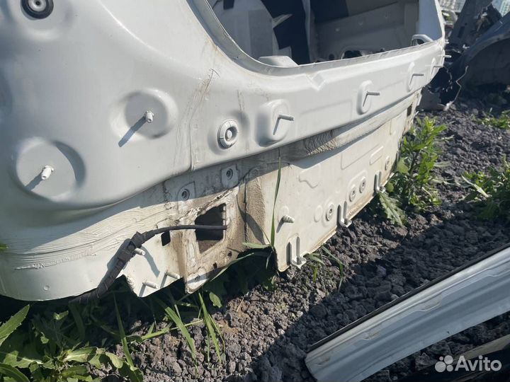 Панель задняя Skoda Octavia