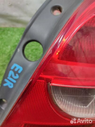 Фонарь задний правый Renault Clio 3 2006